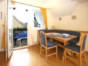 Wohnung mit Terrasse und Grill - Image 3