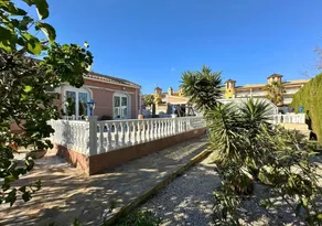 Avenida de Torrevieja, Orihuela - Image 2