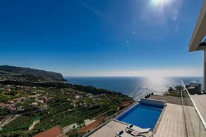 Villa avec jacuzzi, barbecue et piscine - Image 3