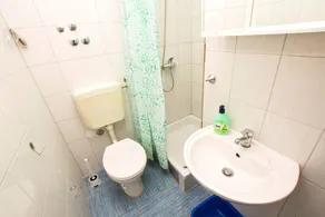 Holiday apartment with BBQ | Sea view - Image 2