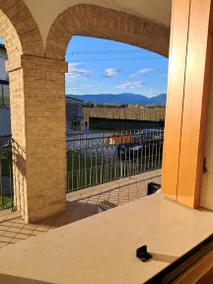 Holiday home with garden & terrace - Image 5