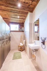 Flat with garden | Garden view - Image 4