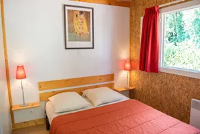 Cosy Chalet in Les Tourettes with Shared Pool - Image 4