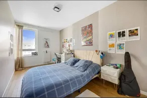 Apartment with terrace - Image 4