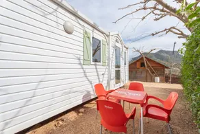 Ferienhaus mit Grill, Terrasse und Garten | Bergblick - Image 3