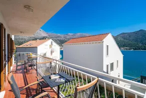 Holiday apartment with barbeque - Image 4