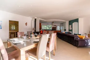 Children-friendly spacious villa with terrace, garden & private pool | Next to the beach | Pets allowed - Image 3