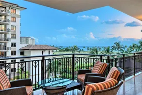 Newly Furnished and Upgraded 3 Bed 3 Bath East Facing Villa Overlooking the Pool BT-403 - Image 2