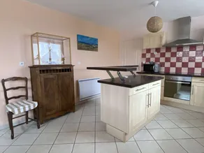 Charming 6-Person House on Ile Grande, 200m from Beach, with WIFI and Parking - Image 2