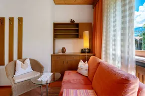 Apartamento con jardín y terraza | Vistas a la montaña - Image 5