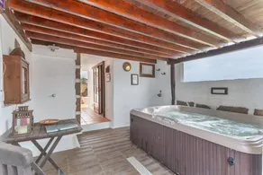 Charmante villa avec terrasse, jacuzzi et barbecue | Vue jardin | Avec animaux autorisés - Image 2