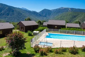 Apartment with pool | Mountain view - Image 3