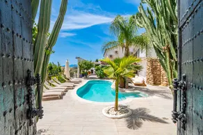 Fully equipped beautiful cottage with barbecue, garden & terrace | City view - Image 3