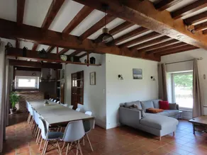 Cottage avec barbecue et jardin - Image 4
