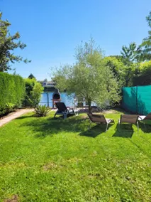 Holiday apartment with barbeque & garden | Garden view - Image 2