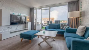 Holiday apartment with pool - Image 2