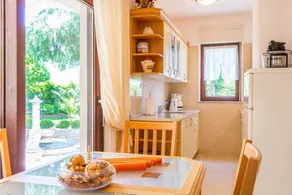 Apartment with barbecue & terrace | Pet-friendly - Image 4