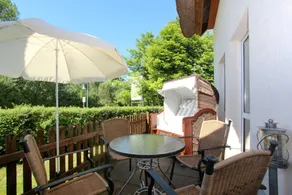 Close to the beach with terrace, use of swimming pool and sauna - Strandhaus Mönchgut FeWo06 - Image 3
