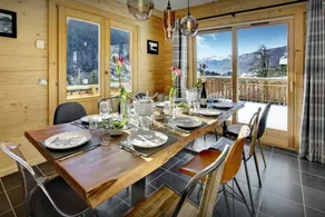 Family-oriented chalet with hot tub, garden & barbeque | Lake view | Good for workation | Dogs allowed - Image 4