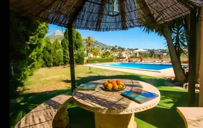 Holiday Home 'Blanco' with Sea View, Wi-Fi and Air Conditioning - Image 4