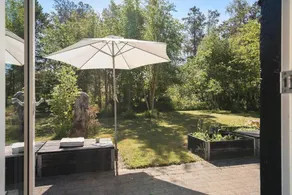 Lovely house with BBQ, terrace & sauna - Image 3
