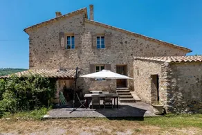 House with terrace, barbecue & pool | Garden view - Image 3