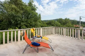 Charming holiday apartment with garden & terrace | Dogs allowed - Image 3