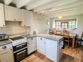 Child-friendly cottage with garden | Dogs allowed - Image 4