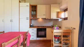 Appartamento con piscina, giardino e barbecue - Image 4