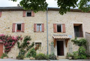 Holiday Home 'La Bastide Des Moines' with Mountain View, Private Garden and Wi-Fi - Image 2