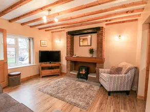 Child-friendly cottage with garden | Pets are welcome - Image 4