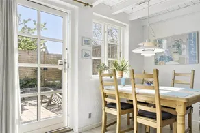 Charming holiday home with barbeque & terrace | Pet-friendly - Image 4