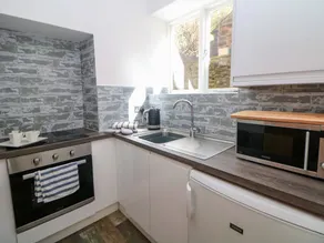 Family-friendly wonderful cottage with garden | Pets are welcome - Image 4