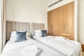 Holiday apartment with pool - Image 4