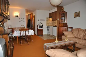 Flat with garden, sauna & private pool | Mountain view | Next to the ski - Image 4