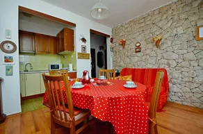 Holiday apartment with terrace | Sea view - Image 2