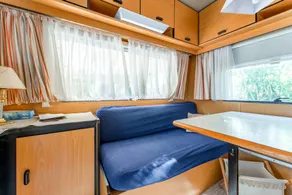 Family-oriented caravan with garden, pool & terrace - Image 4