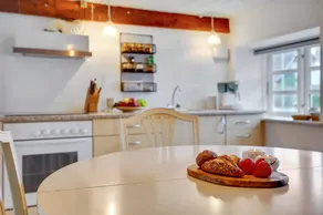 House with terrace & barbeque | Pet-friendly - Image 5