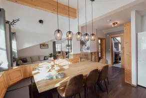 Flat with pool, sauna & garden - Image 2