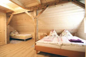 Cabin with barbeque & garden - Image 2