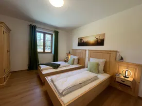 Family-oriented apartment with sauna, pool & terrace | Mountain view | Suitable for remote work - Image 5