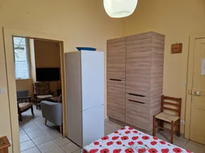 Geräumige Wohnung mit Hof und Parkplatz in Marcenay - Image 4
