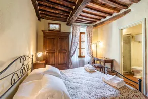 Locanda di Montisi Piazza Room between the hills of Montalcino - Image 2
