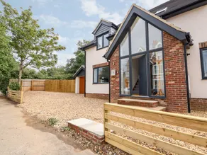 Child-friendly cottage with garden | Beach view | Beach nearby | Pet-friendly - Image 3