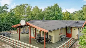House with barbecue & terrace | Close to the beach - Image 3