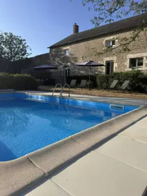 Appartamento con terrazza e giardino - Image 3