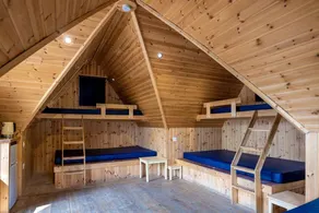 Super-Sized Family Glamping Pod with Retro Style & Starry Lighting near Croston, England - Image 3
