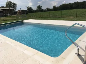Cottage avec jardin, piscine chauffée et barbecue - Image 5