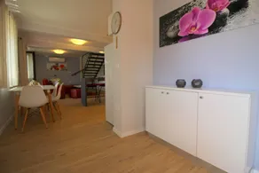 Apartment with garden | Garden view - Image 2