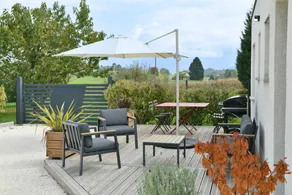 Pleasant apartment with garden, terrace & BBQ | Garden view | Pets allowed - Image 2